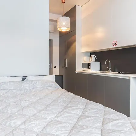 Best Apartments- Mere טאלין